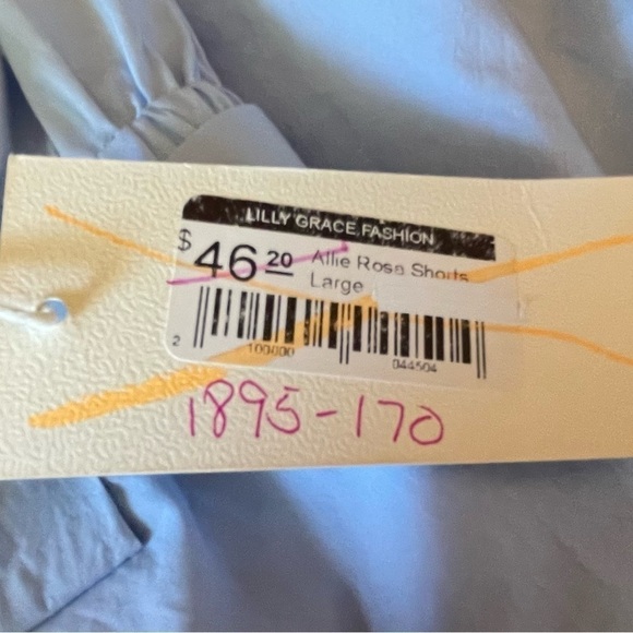 NWT Allie Rose paper bag shorts - Picture 4 of 6